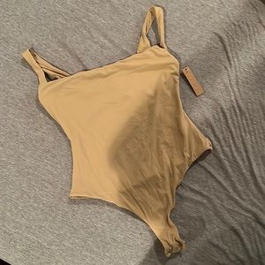 Skims fits everybody square neck body suit